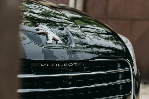 Leasing social peugeot : low-cost et écologique pour les ménages modestes